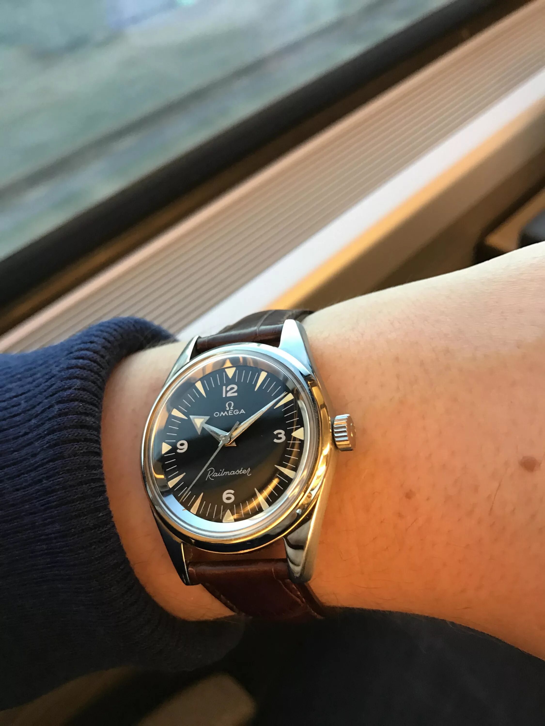 Omega railmaster. Часы omega 2025 railmaster. часы omega speedmaster 1957. omega наручные винтаж. часы омега винтаж.
