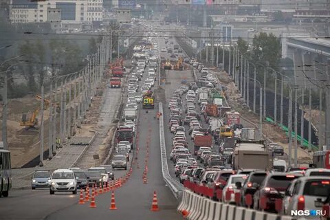 Есть ли пробки на мосту сейчас