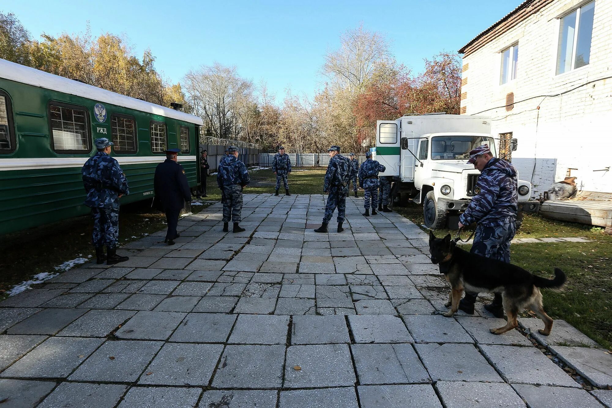 Конвой состав. Охрана и конвоирование подозреваемых и обвиняемых. Конвой состав. Виды конвоев и их состав. Конвой состав.
