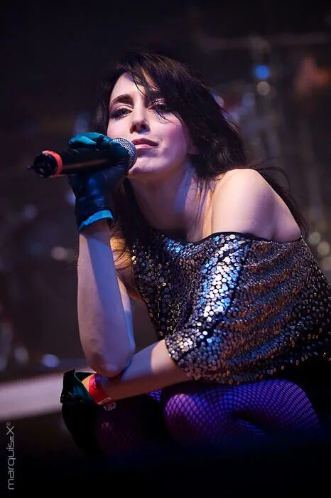 Conjure one & jeza. Conjure one. Conjure one группа фото. Conjure one солистка. Rhys fulber.