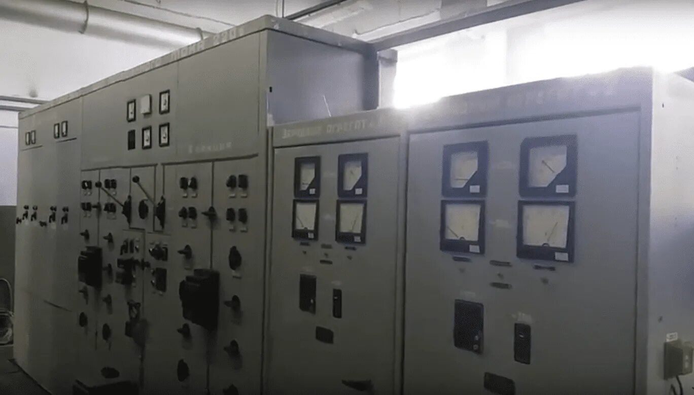 Щит постоянного тока щпт. Выпрямительный агрегат. Выпрямитель аэродромный ва-2х750-28. Агрегат выпрямительный вас 600/300. Выпрямительный агрегат.