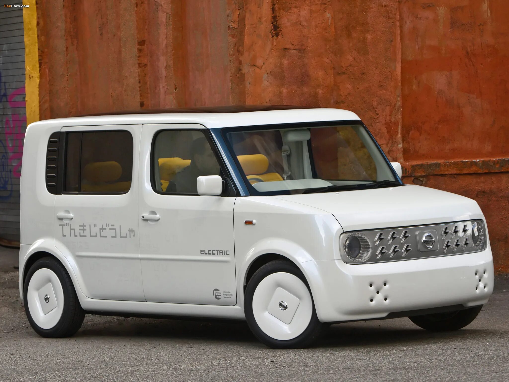 Cube машина. Nissan Cube 2008. Nissan Cube z13. Nissan Cube Nismo. Ниссан Cube 1.