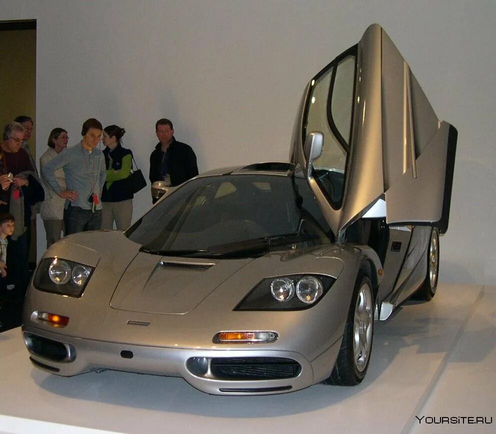 MCLAREN f1 1996. MCLAREN f1. MCLAREN f1 Elon Musk. MCLAREN f1 1992. Какие автомобили самые качественные