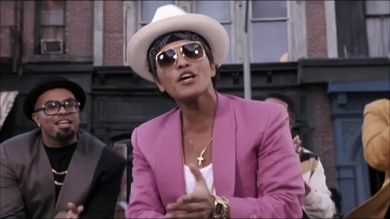 Mark Ronson Bruno Mars Uptown Funk. Mark Ronson - Uptown Funk (Official Video) ft. Bruno Mars. Uptown Funk Honey Honey. Uptown funk feat