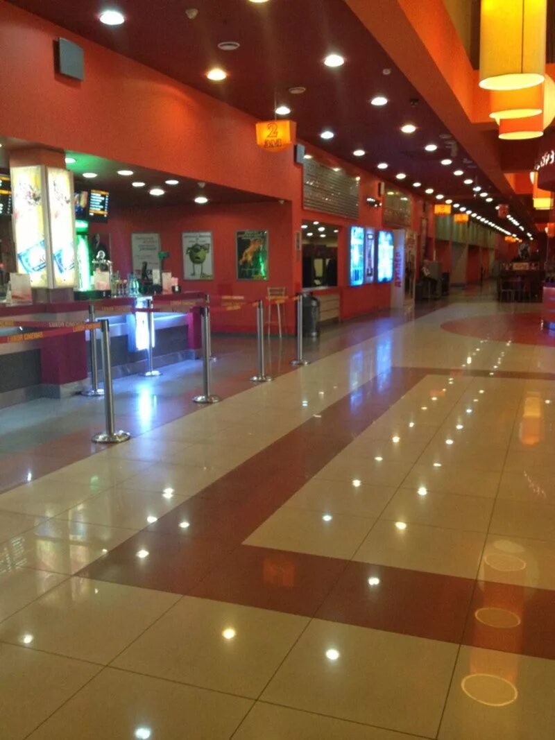 Круиз люксор сеансы на сегодня. Круиз люксор сеансы на сегодня. Люксор кинотеатр рязань. Тц круиз, кинотеатр, люксор. Люксор рязань тц круиз.