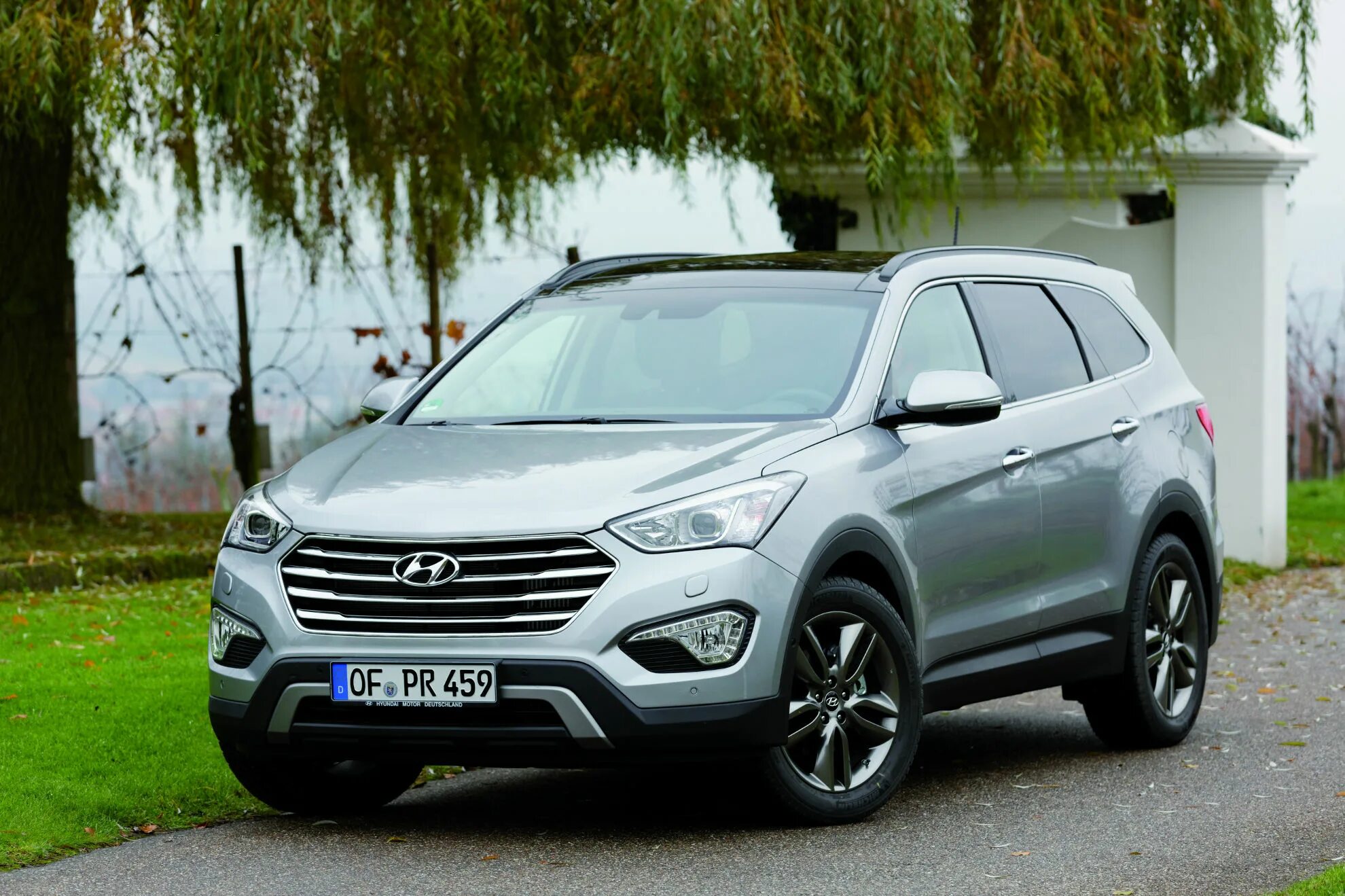 Купить гранд санта фе. Hyundai Santa Fe 2014. Хендай Санта Фе 2014. Hyundai Grand Santa Fe. Хендай Гранд Санта Фе 2014.