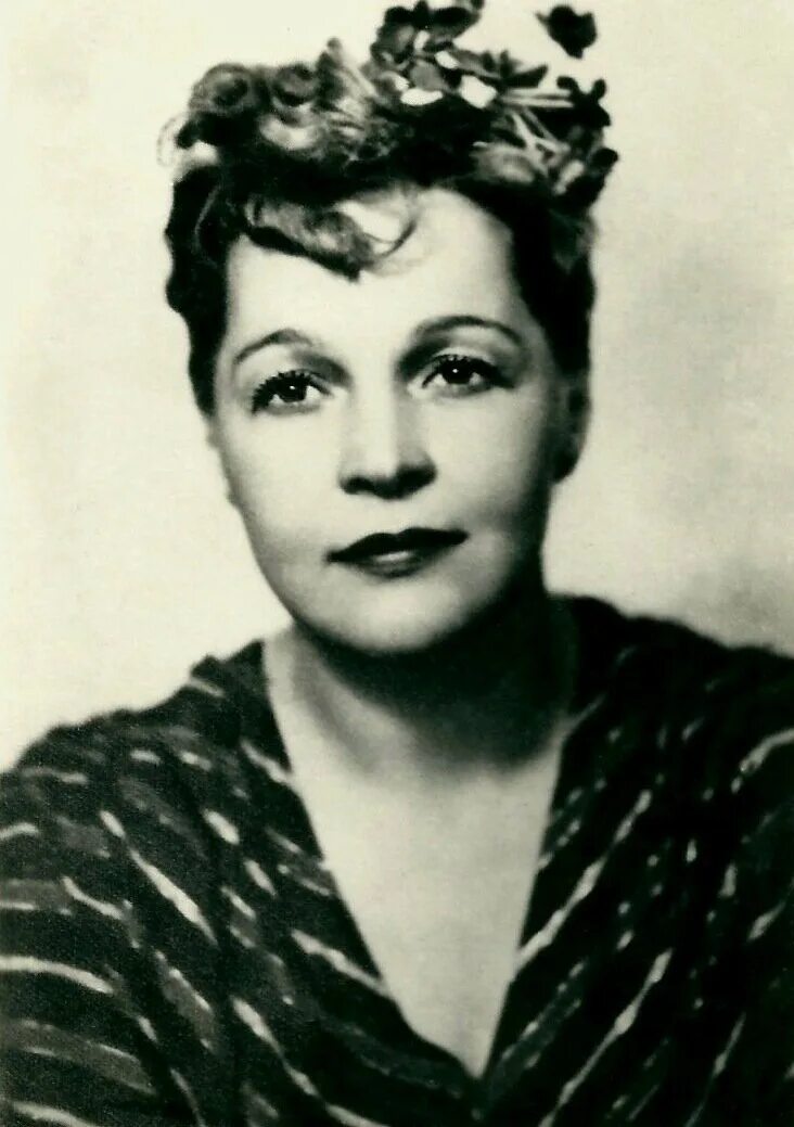 Марецкая биография. Марецкая биография. Артистка марецкая. Марецкая биография. Марецкая биография.