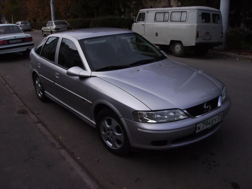 Опель вектра б 97 года. Опель Вектра 1999. Опель Вектра 1.8 1999. Opel Vectra b 1999 1.8. Опель Вектра б 1997.