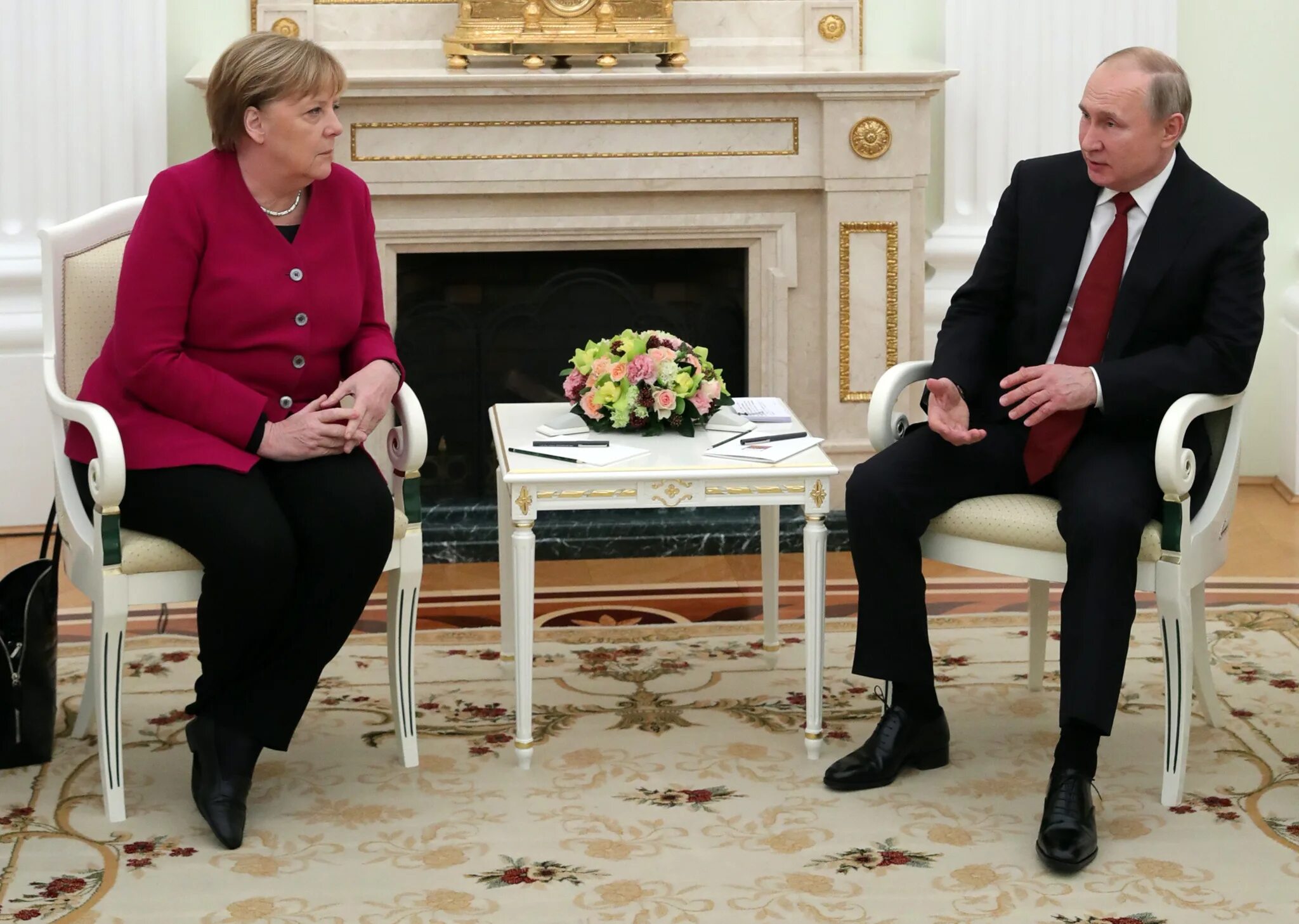Меркель на переговорах. Россия германия переговоры
