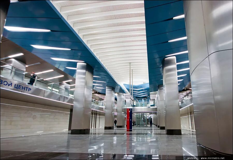 Станция метро деловой центр москва. Метро деловой центр москва фото. Деловой центр (станция метро, солнцевская линия). Деловой центр метро вестибюль. Метро деловой центр бкл.