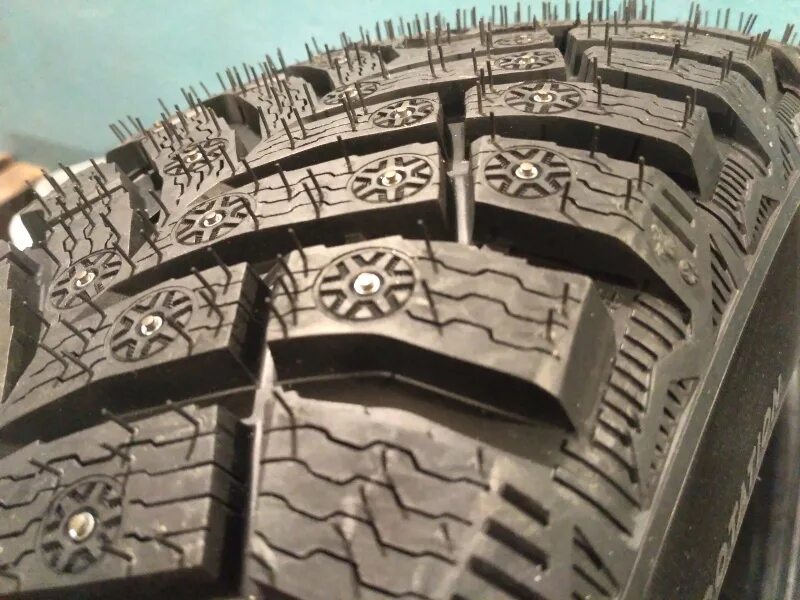 Шины норд 4. Мишлен икс айс норд 4 185/65/15. michelin x-ice north 4 185/65 r15 92t xl. x-ice north 4 185/65r15. michelin ice north 4 185/65 15.