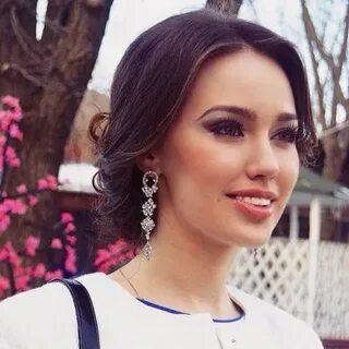Костенко е м