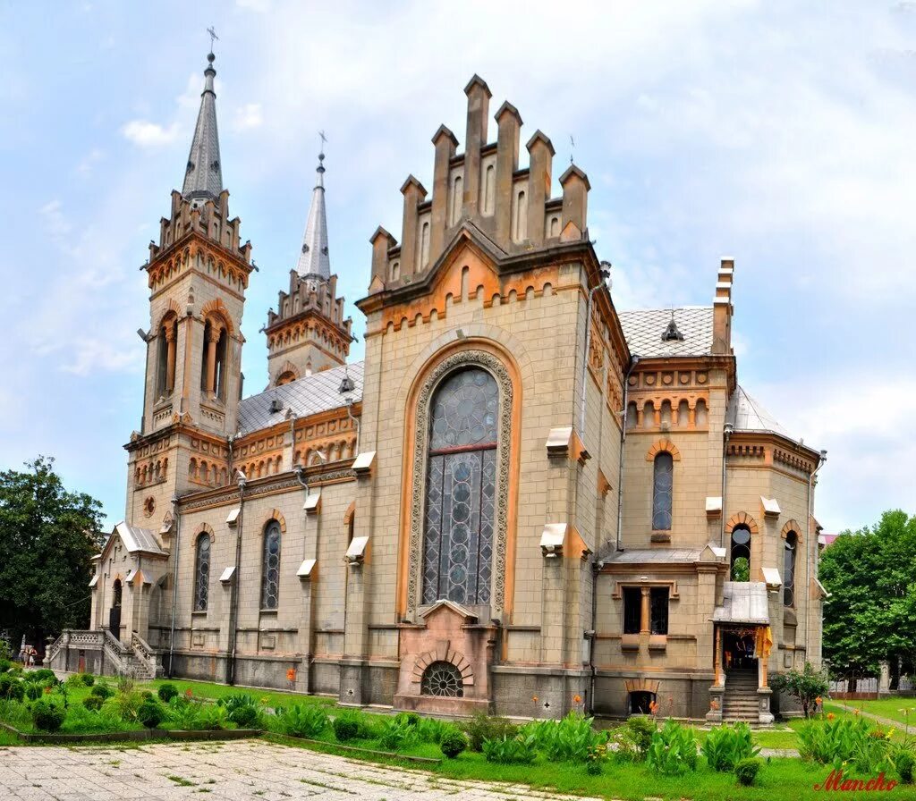 Римско-католический кафедральный собор в москве. Собор непорочного зачатия пресвятой девы марии. Костел пресвятой девы марии. Кафедральный собор непорочного зачатия пресвятой девы марии. Римско-католический кафедральный собор.