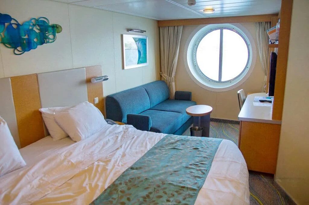 Каюта сколько мест. Allure of the seas каюты. allure of the seas каюты люкс. allure of the seas внутри каюта. oasis of the seas каюты.