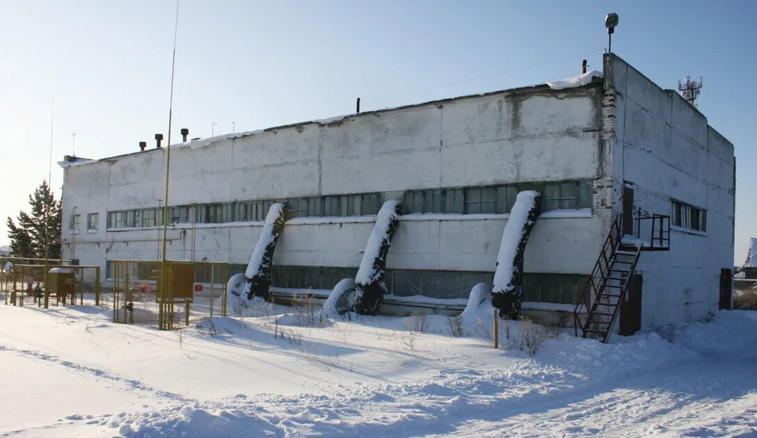 Погода розовка аэропорту. Село Розовка Омская область. Омский, село Розовка, Береговая улица, 6б. Старая котельная совхоза Ушаки Тосненский. Розовка Омская область фото.