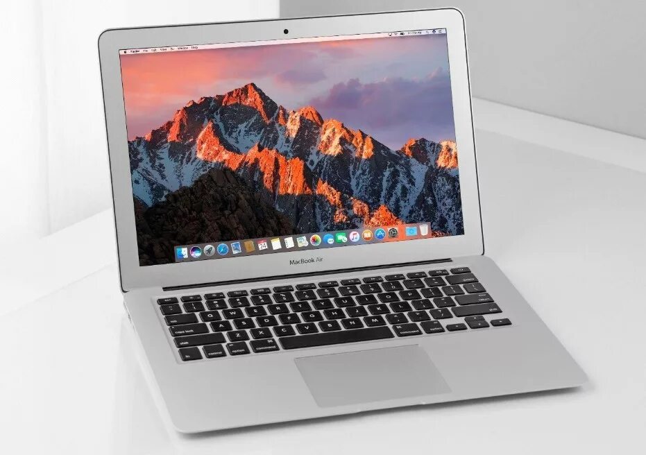 Ноутбук айфон 13. MACBOOK Air 13 m1. Apple MACBOOK Air 13 Silver. Ноутбук Apple MACBOOK Air 13 m1. 13.3 Ноутбук Apple MACBOOK Air серебристый.