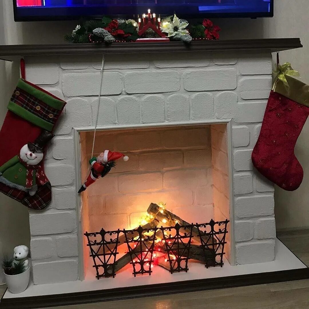 Декоративный камин из коробок. Изготовлю камин. Изготовлю камин. Изготовлю камин. Камин из кирпича для дома.