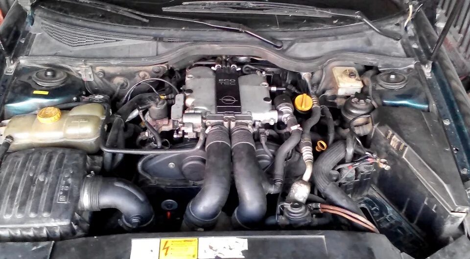 5. Opel omega b x20xev плохо заводится. Опель омега б 2. Панель приборов дав 95. Опель омега б 2.