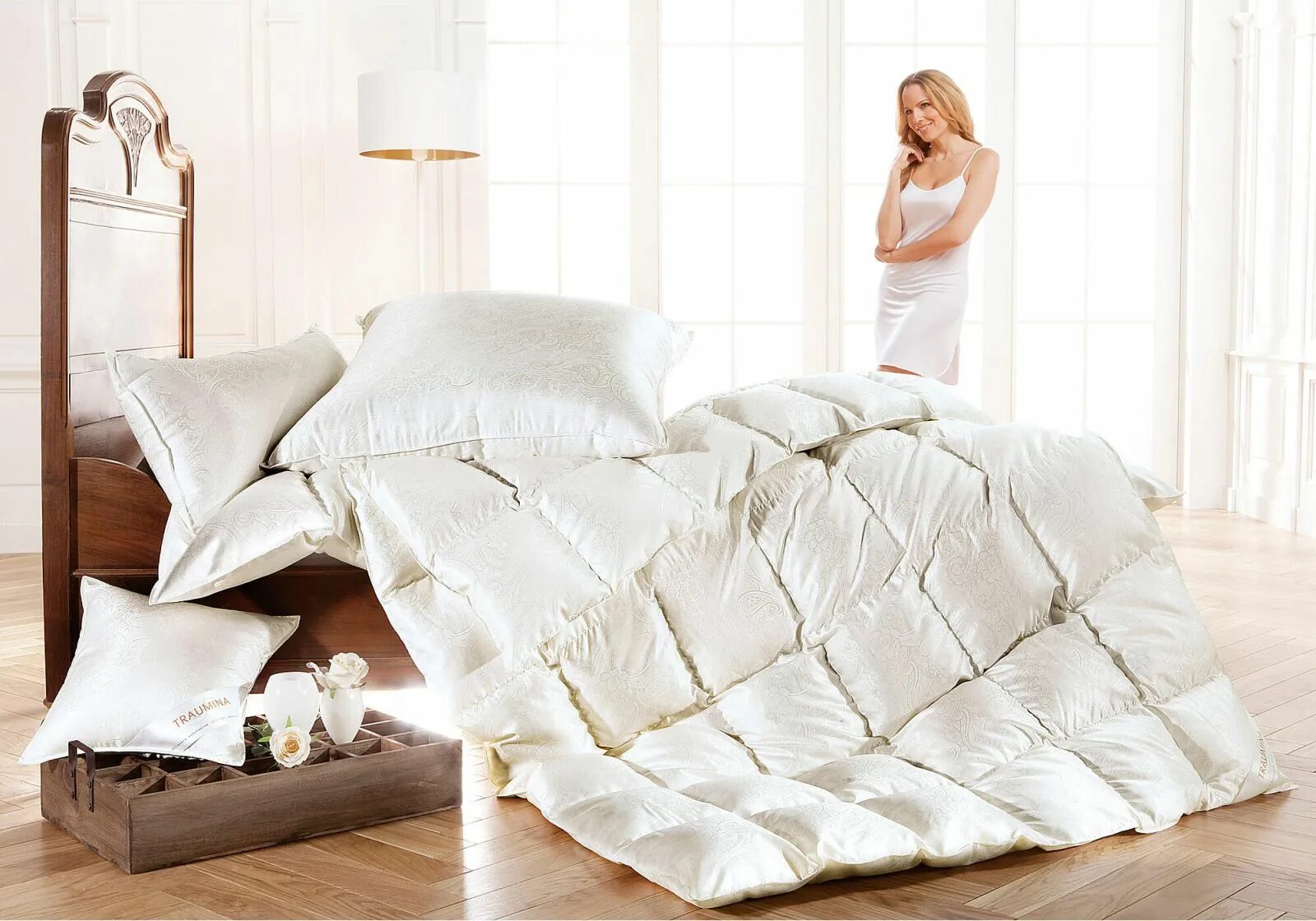 Самое большое постельное белье. Одеяло. Одеяло и подушка. Одеявол. Красивое одеяло.
