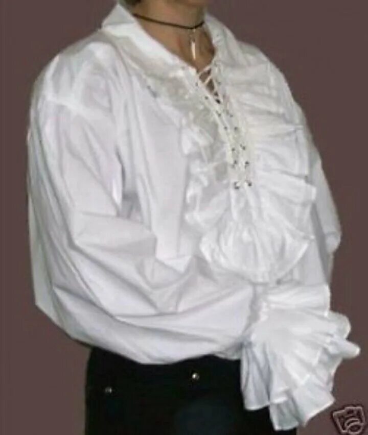 Легкая блузка 19 века. Рубашка с рюшами мужская. Рубашка в викторианском стиле. Сорочки мужские с рюшками. Мужская рубашка с рюшечками.