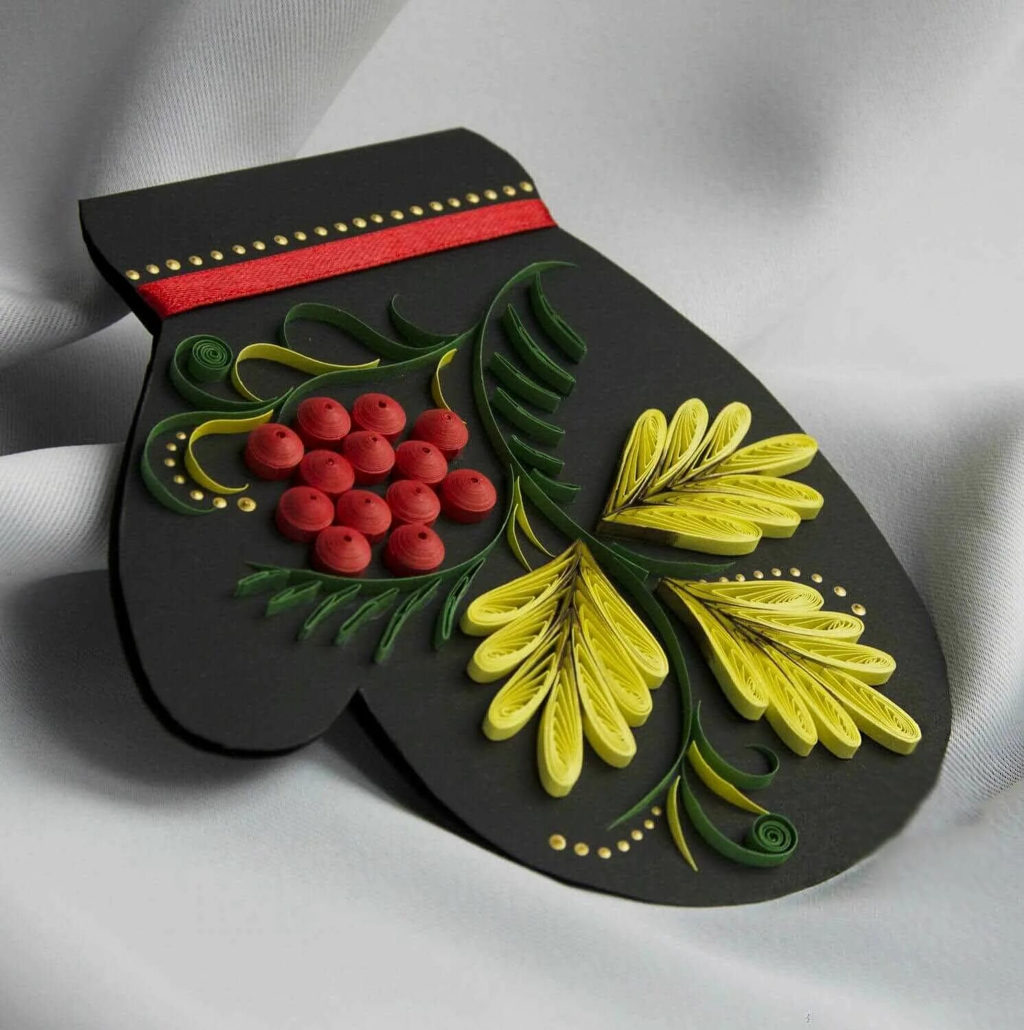 изделия в стиле хохлома. поделка хохлома. семеновская хохломская роспись. народный промысел хохлома. хохлома конкурс.