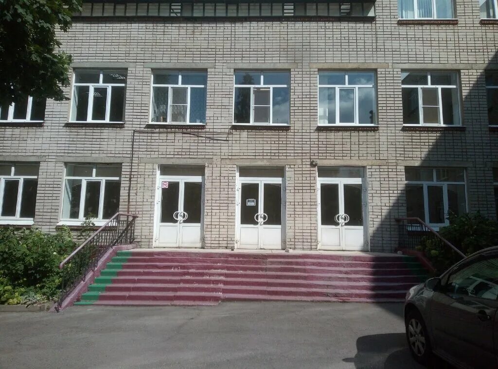 Школа-гимназия № 1, Щучинск - ул. Ауэзова, телефон 8 (716) 364 3809