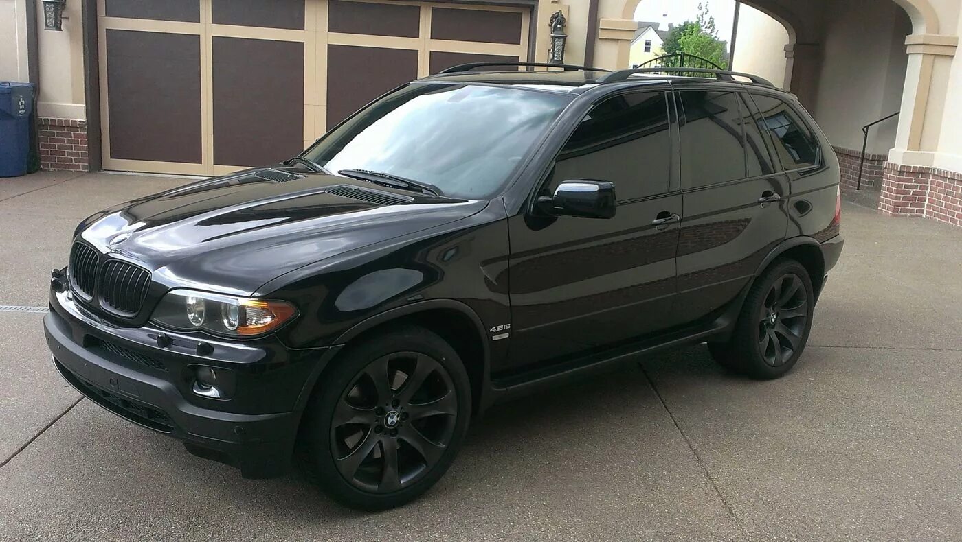 Бмв х5 е53 на авито. Bmw x5 e53 черный. бмв е53 4.8is. bmw x5 e53 черный тонированный. bmw x5 e53 тонированный.