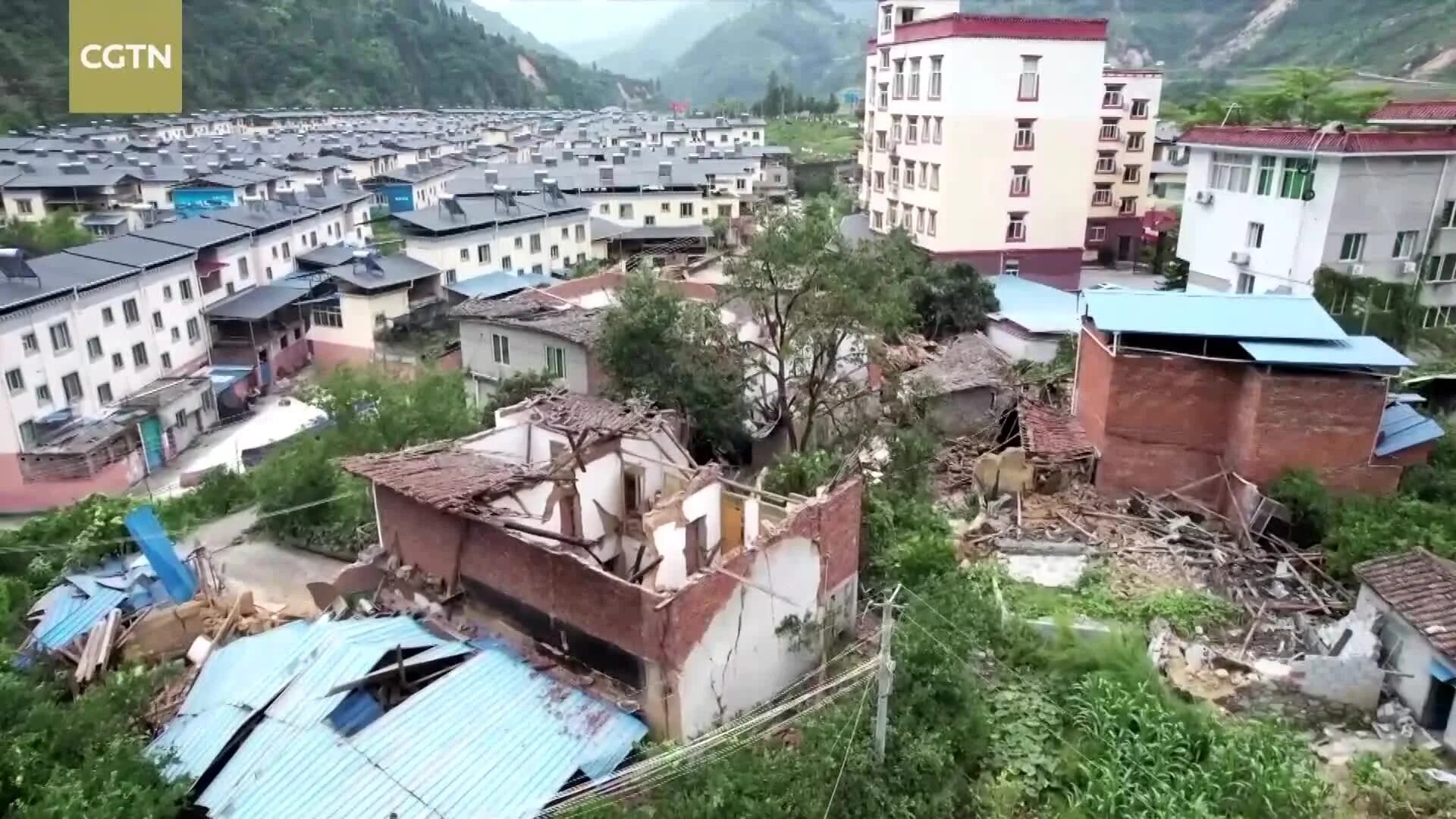 Землетрясение. Сычуаньское землетрясение 2008. Землетрясение фото.