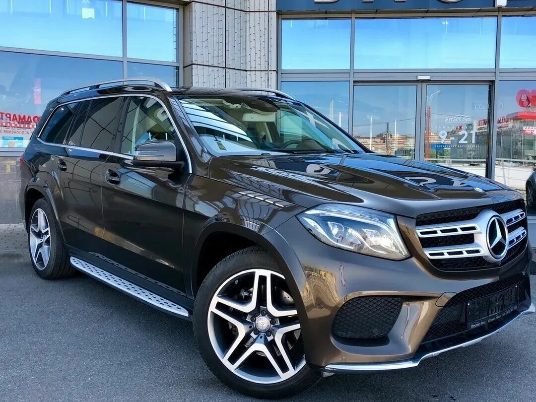 Бмв глс. Мерседес внедорожник 2022. Mercedes gls. Gls 500 2020. Gls 350d.