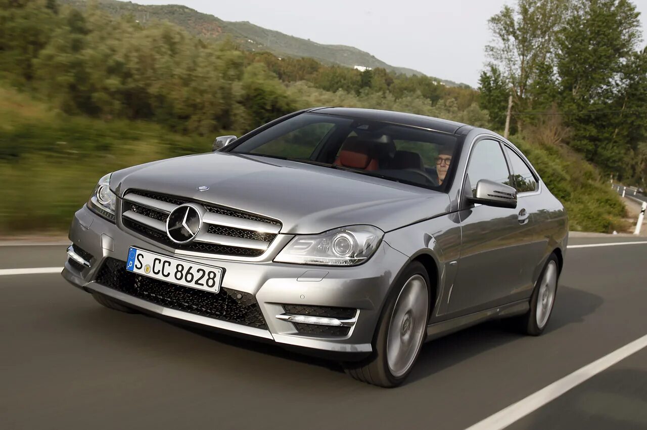 C класс человек. Мерседес ц 2012. мерседес c класс 2012. mercedes c 2012. mercedes c 2012 c22.