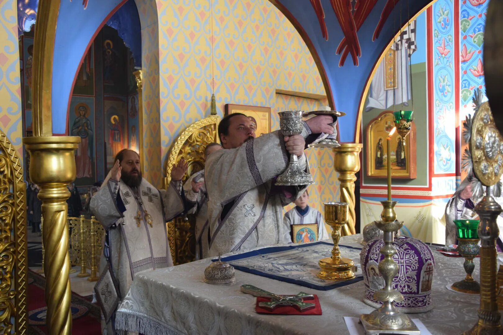 Что такое четыредесятница в православии. Родительская суббота второй седмицы Святой Четыредесятницы. Родительская суббота третьей седмицы Святой Четыредесятницы. Родительская суббота фото. Абакан епархия.