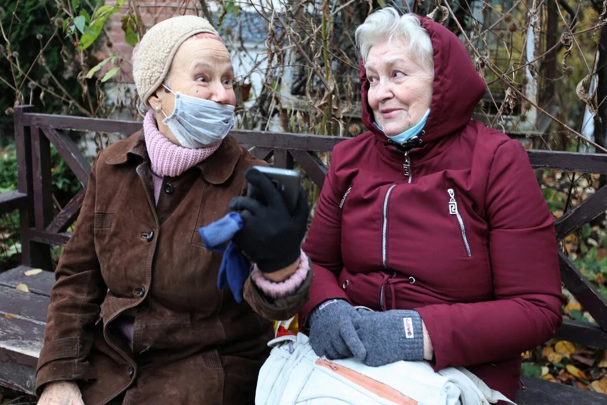 Последние новости о пенсиях неработающим пенсионерам. Индексация пенсий работающим пенсионерам в 2021 году. Повышение пенсии. Средний размер страховой пенсии. Последние новости о пенсиях неработающим пенсионерам.