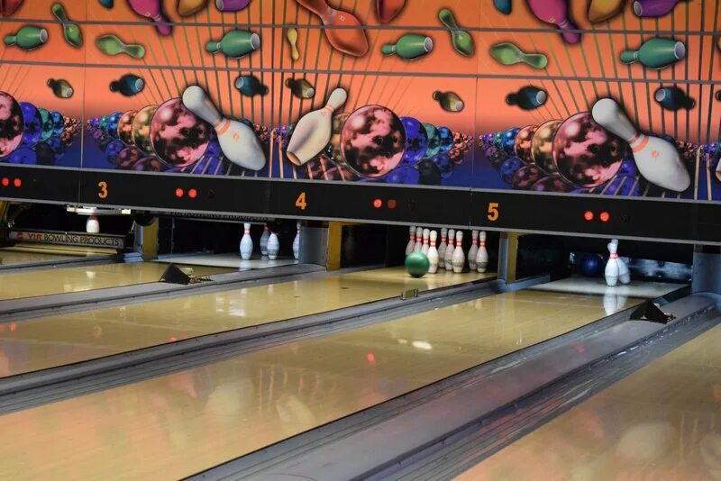 Боулинг в брянске цены. Академия боулинга брянск. Академия боулинга брянск. Боулинг брянск. Боулинг брянск станке димитрова.