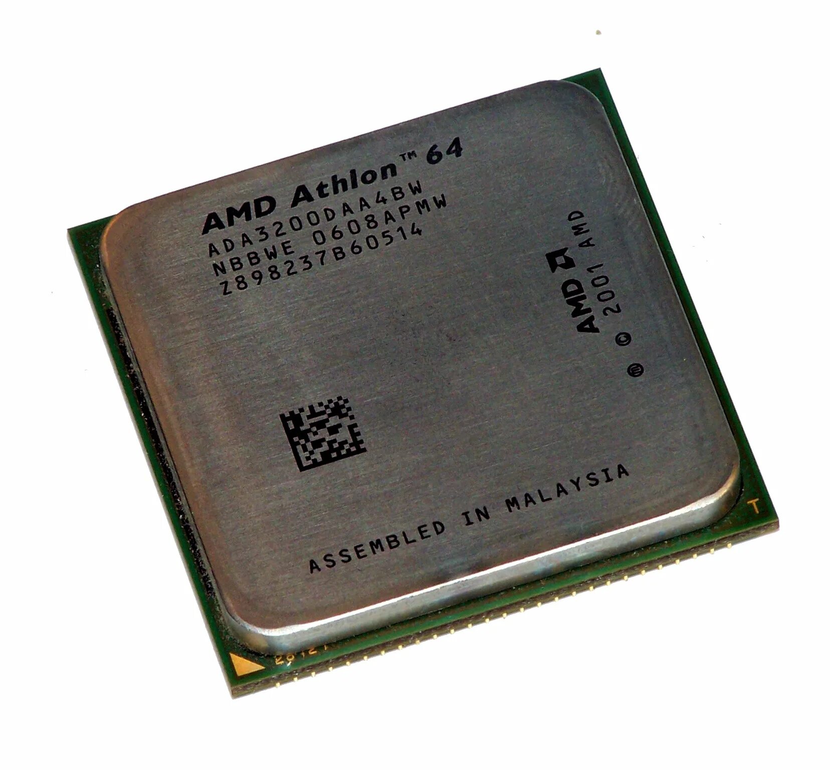 Athlon 64 купить. Процессор АМД Атлон 64. Процессор AMD Athlon 64 Socket 939. AMD Athlon 64 2001 процессор. Процессор АМД 64 ada3200daa4bw LBBWE 0601gpaw 2001 год.