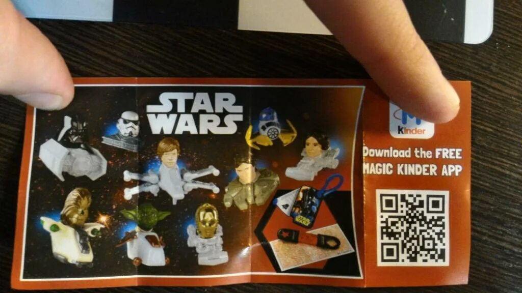 Сканировать qr киндер сюрприз. Qr коды киндер сюрприз. игрушки киндер applaydu qr. qr киндер сюрприз. qr код киндер сюрприз марвел.