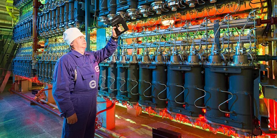 Новоуральск. Электрохимический комбинат уэхк. Ао уэхк новоуральск. Новоуральск завод уэхк. Уэхк.