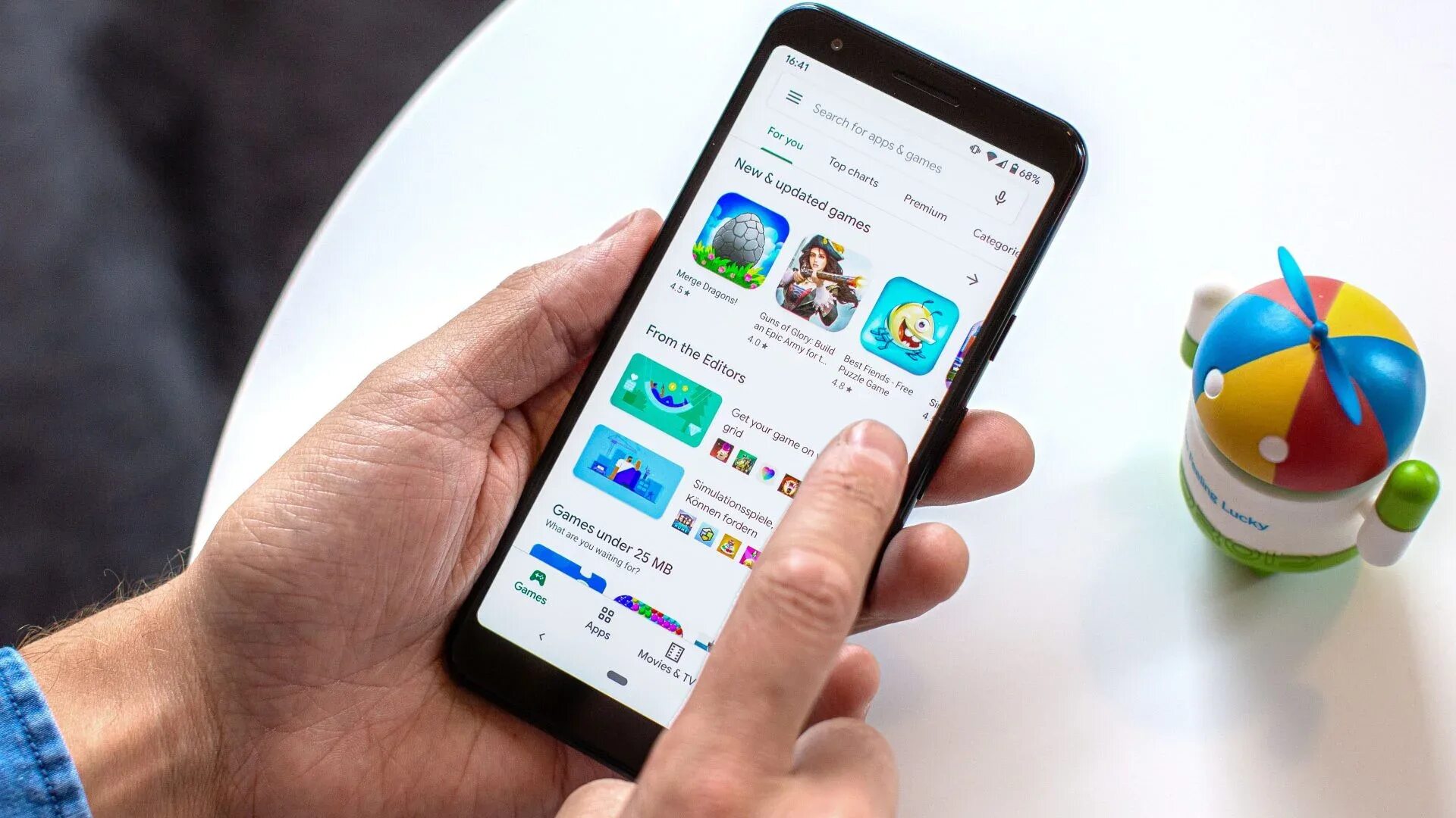 Google приложения для смартфона. Приложение для смартфона. google play приложение. смартфон. app store google play.