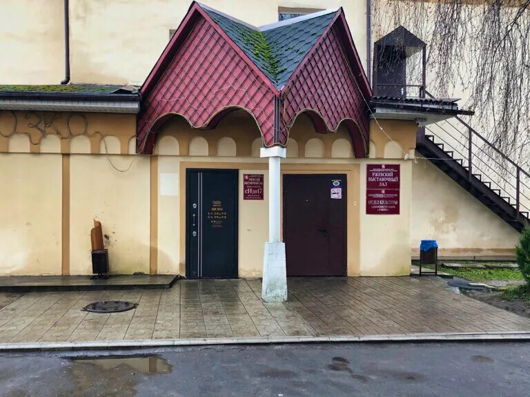 Ржевская епархия выставочный зал. Ржев достопримечательности. Ржев архитектура. Выставочный зал ржев. Пионерская 4 ржев.