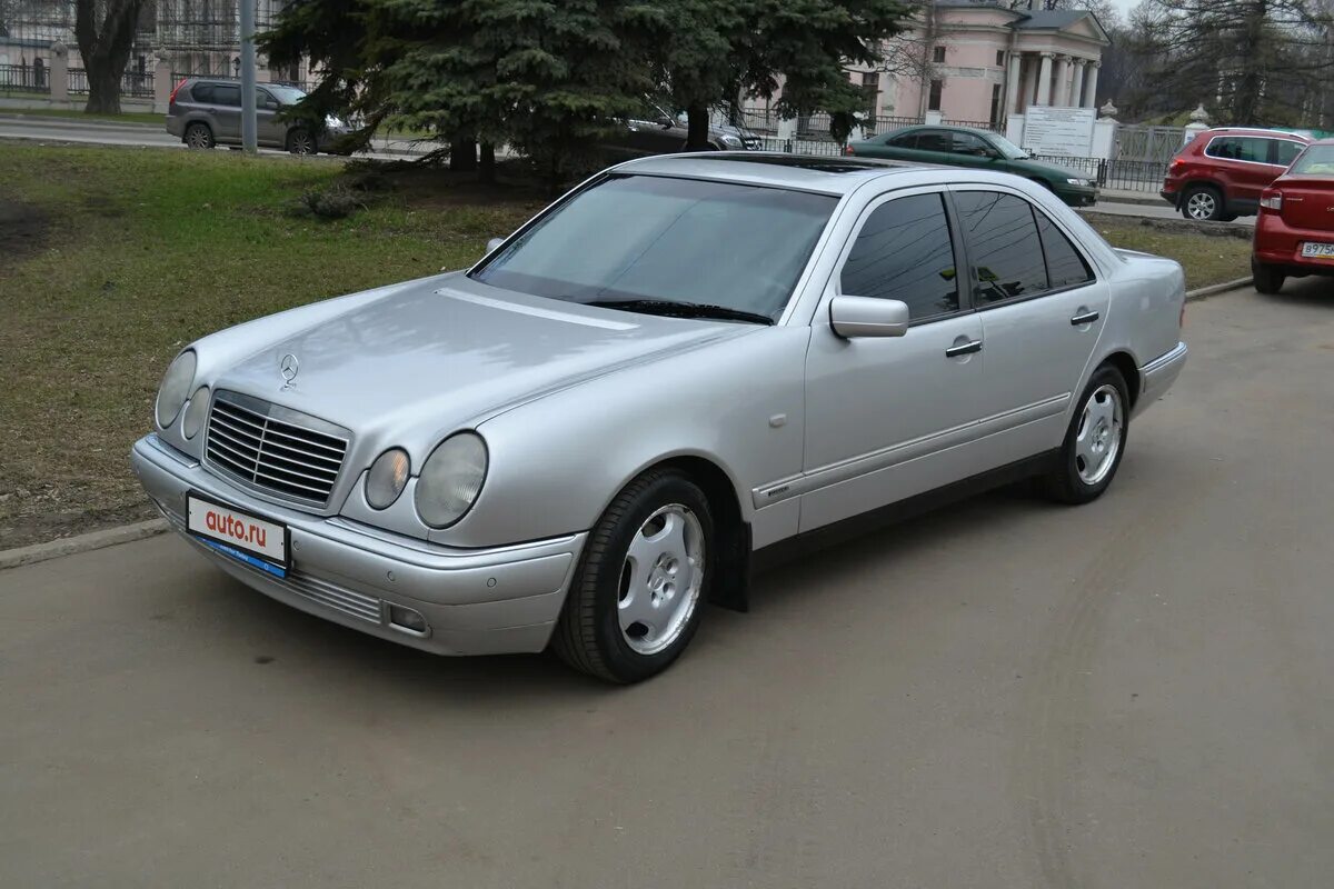 Мерседес е210 1995. Мерседес бенц w210. Мерседес 210. Мерседес w210 elegance. Wdb210.