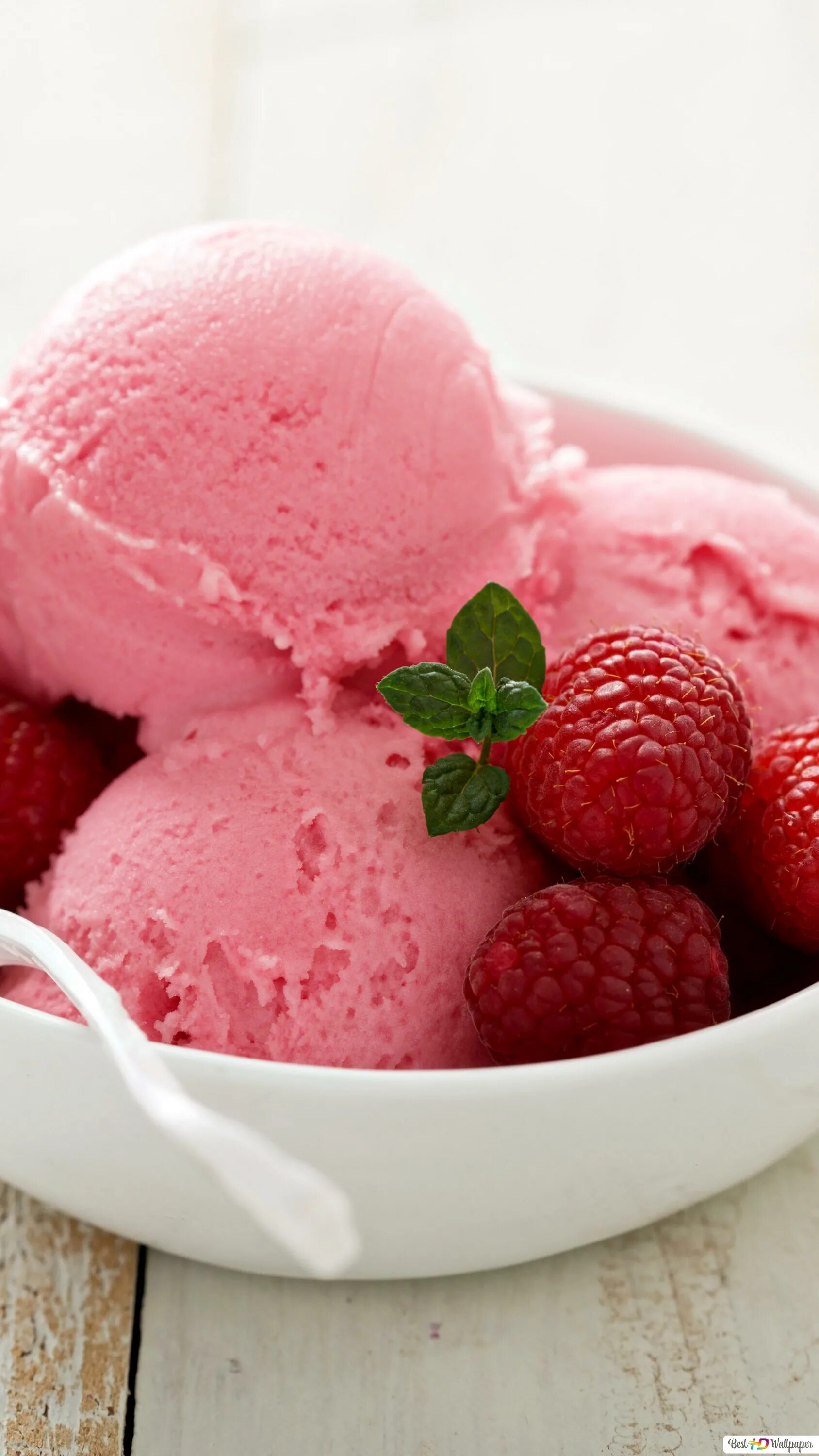 Мороженое с малиной. Мороженое сорбет малина farinari. Мороженое сорбет малина. Мороженое из малины. Мороженое малина грейпфрут.