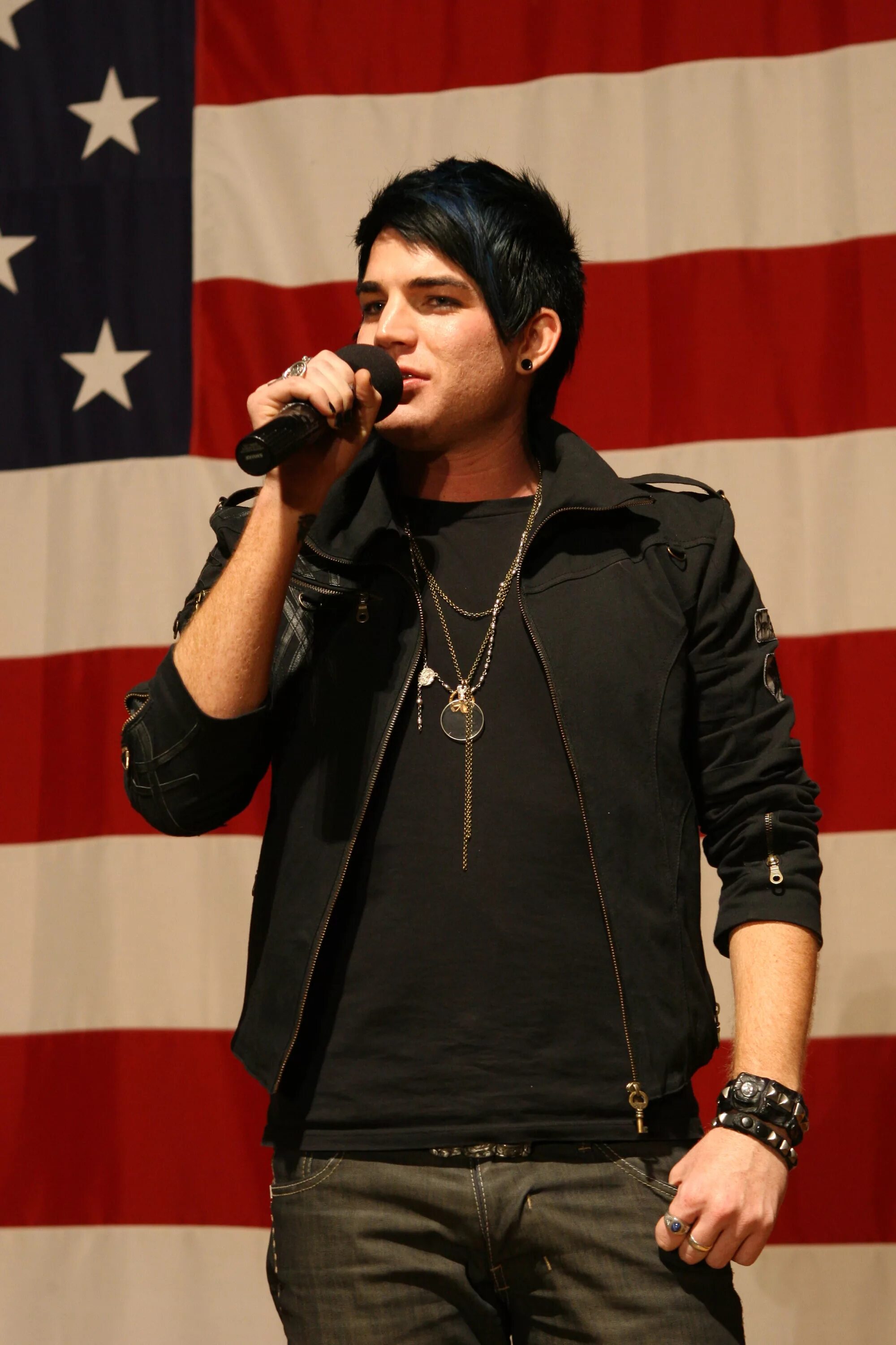 Adam музыка. Adam Lambert 2010.