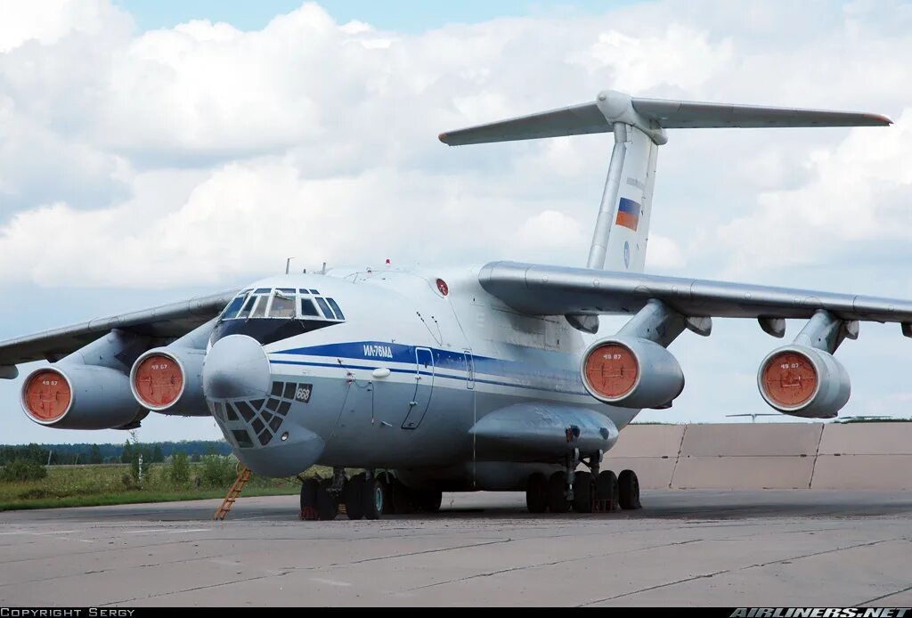 Ил76 иваново списки. Ильюшин ил-76мд. Ilyushin il-76md Russia Air. Ил 76 МД. Ил 76 Иваново.