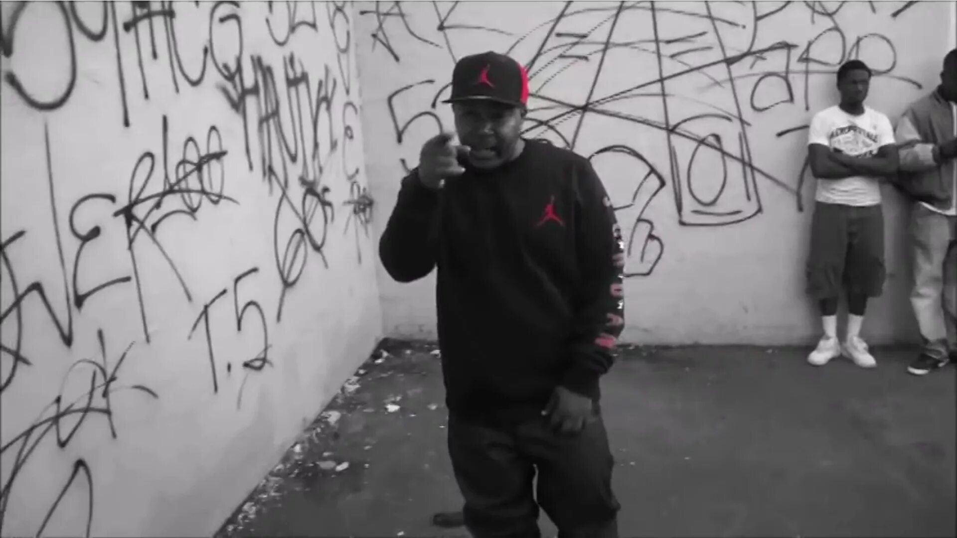 Авраменко гетто. Граффити банды крипс. ghetto crips. теги банды крипс. граффити гетто.
