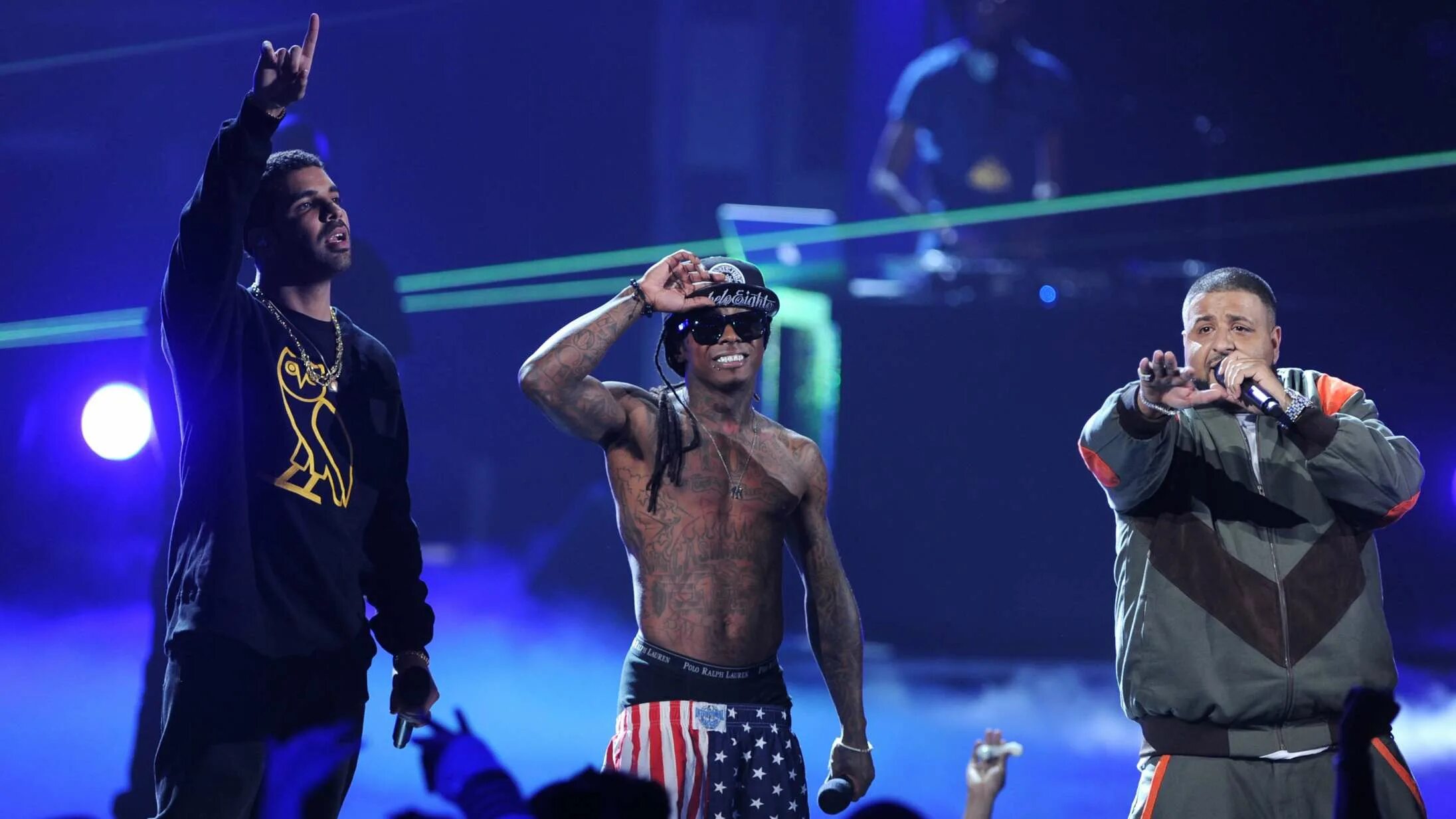Lil wayne drake. Lil wayne drake. Lil wayne 2010. Лил уэйн фото. Lil wayne drake.