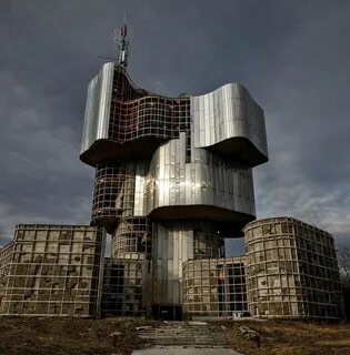 Бетонная утопия