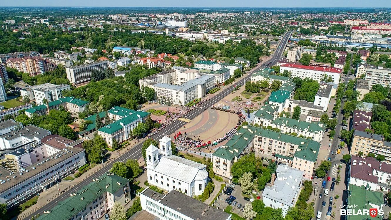 В каком году город брест. Брест Беларусь. Брест город в Белоруссии. Брест площадь. Брест центр города.