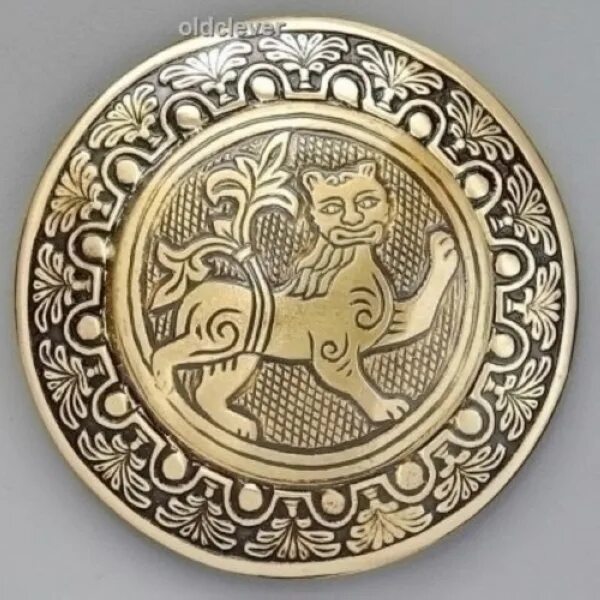 Подвески из латуни. Образ льва в орнаменте. Образ льва в резьбе. Лев на старославянском. Древнерусский орнамент зооморфный.