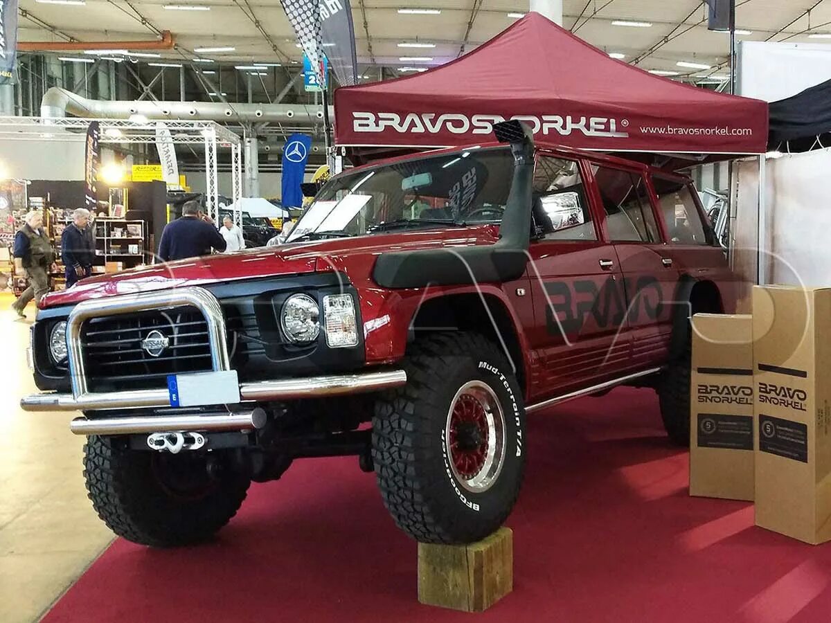 Ниссан патрол 60 купить. Nissan Patrol y60. Ниссан Патрол 60. Nissan Patrol y60 Offroad. Nissan Patrol gr y60.