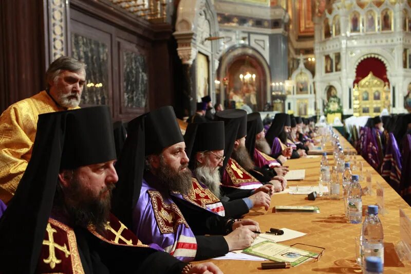 поместная российская православная церковь