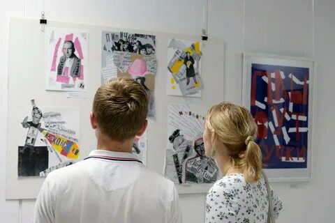 Проводить друзей посетить выставку